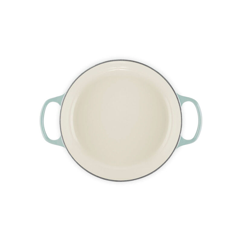Le Creuset Signtature Cast Iron Shallow Casserole 26cm image number 40